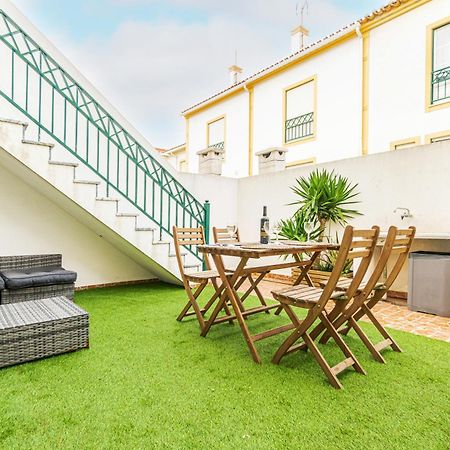 Baleal Happiness Surf House Villa Ferrel  Exterior foto