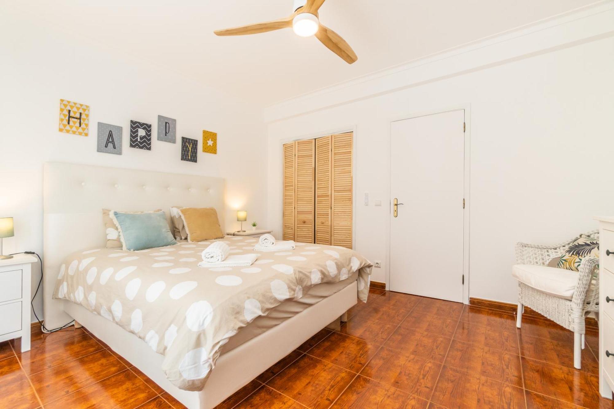 Baleal Happiness Surf House Villa Ferrel  Exterior foto
